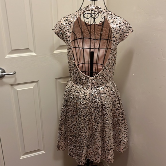 Like New Kate Spade Pink Sequin Sparkle Party Holiday Dress Pockets S 4 - Picture 4 of 10